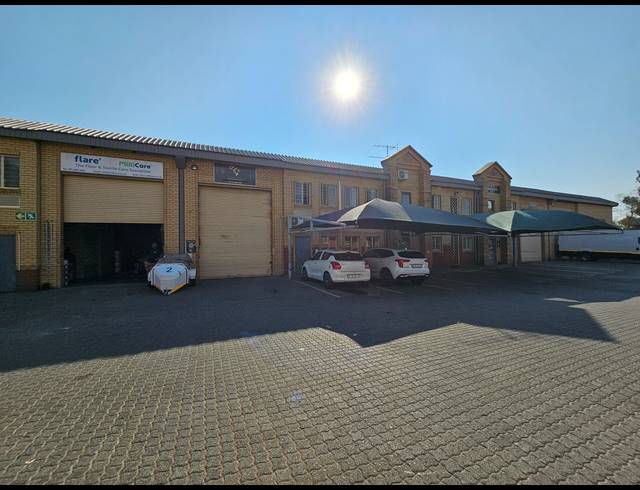 518M² WAREHOUSE TO LET IN LINBRO PARK